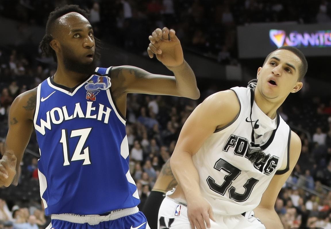 森林狼逆转马刺：爱德华兹末节爆发导演惊天翻盘